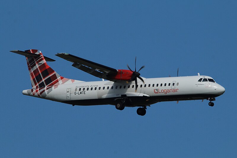 File:G-LMTE, ATR 72-600, Loganair, Newquay.jpg