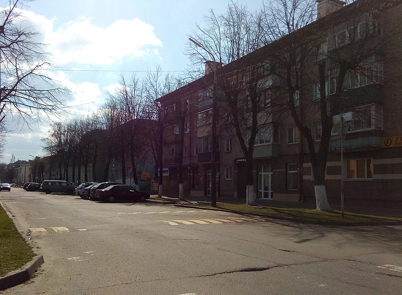 File:Gagarina Street in Homiel.jpg