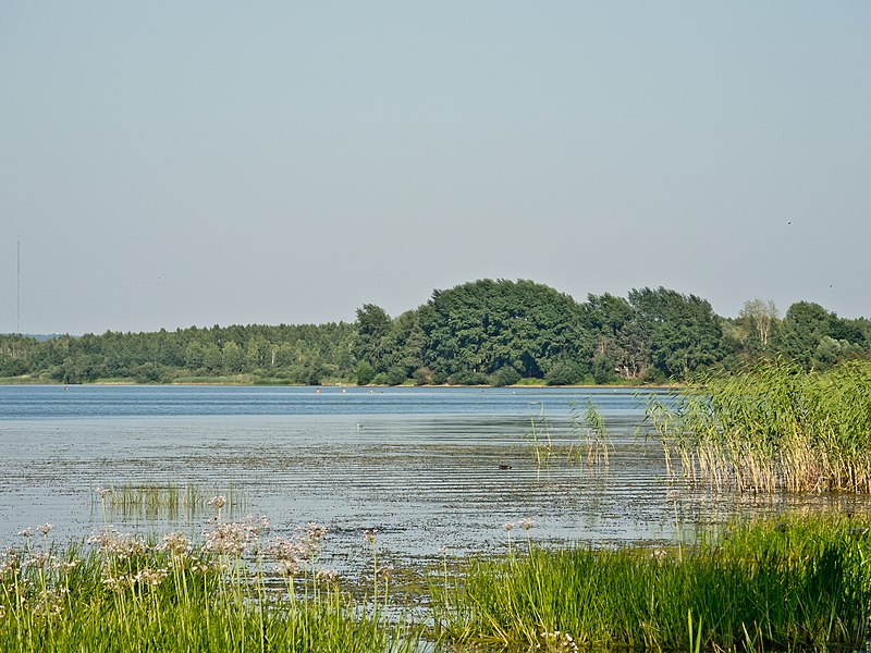 File:Galich Lake.jpg