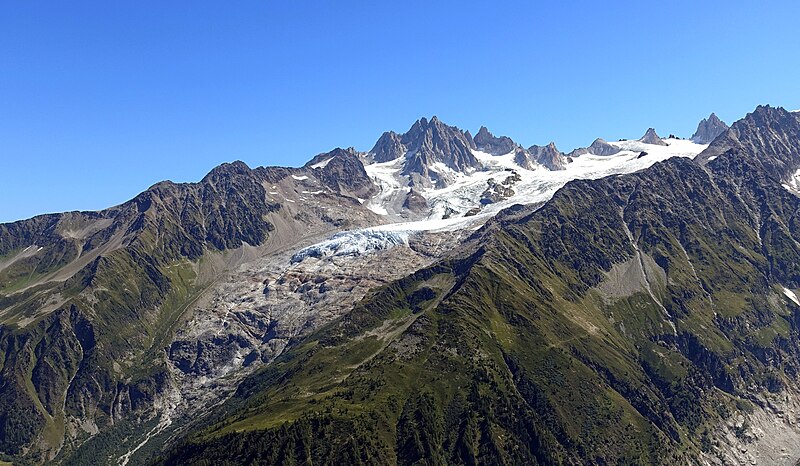 File:Glacier du Tour in August 2019.jpg