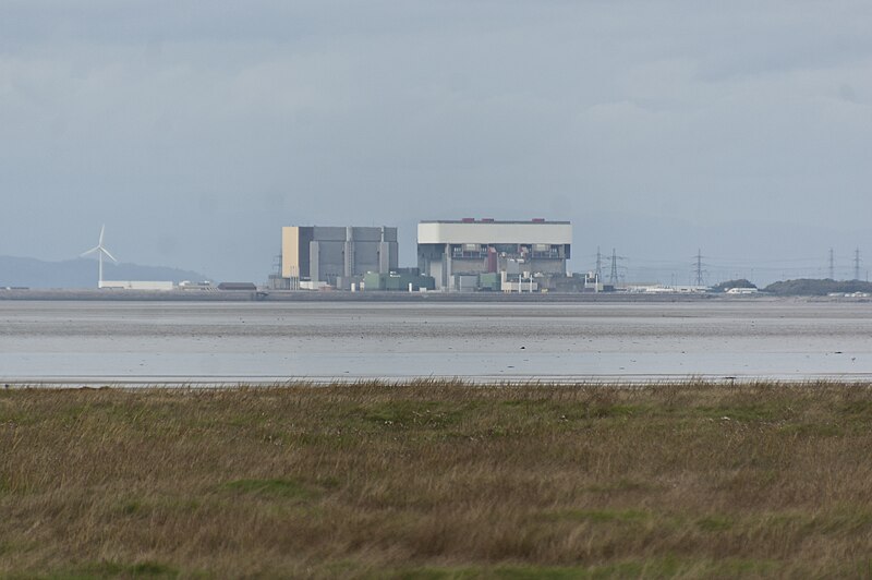 File:Heysham Nuclear Power Station - geograph.org.uk - 5920995.jpg