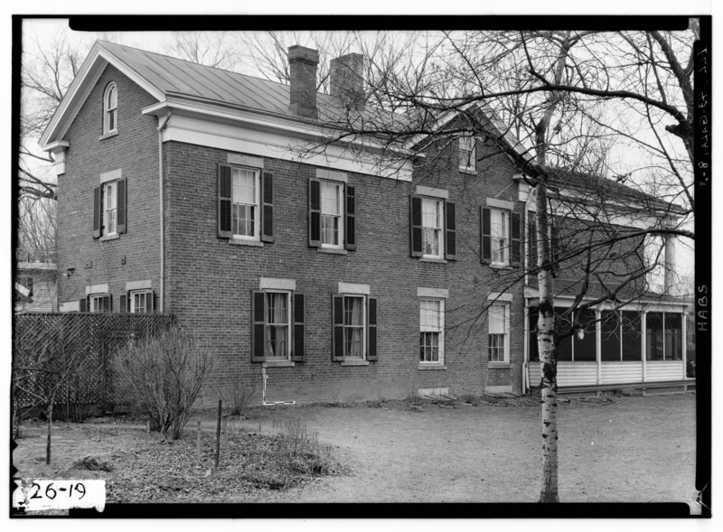 File:Historic American Buildings Survey Chester Hart, Photographer, Feb. 2, 1934 VIEW FROM NORTH EAST - Senator Elihu B. Washburne House, 908 Third Street, Galena, Jo Daviess County, HABS ILL,43-GALA,8-3.tif