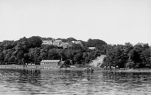 Hotel Bellevue im Düsternbrooker Weg 178 (Kiel 44.659).jpg