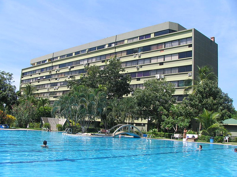 File:Hotel en Venezuela 1.jpg