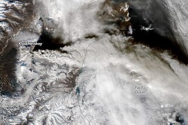 Nov 4 (1): Eruption of Klyuchevskoy volcano on Russia’s Kamchatka Peninsula on November 1, 2023