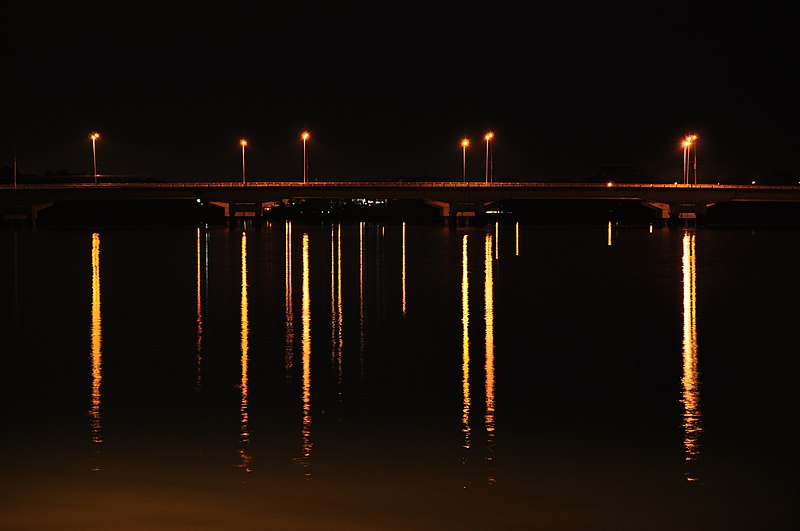 File:Kuala Selangor bridge.jpg