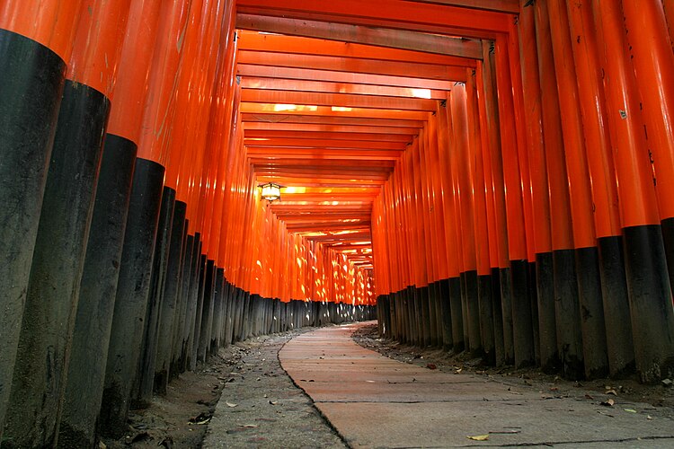 Fushimi Inari Torii в Киото (Япония)