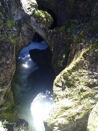 <span class="mw-page-title-main">Devil's Throat Cave</span>