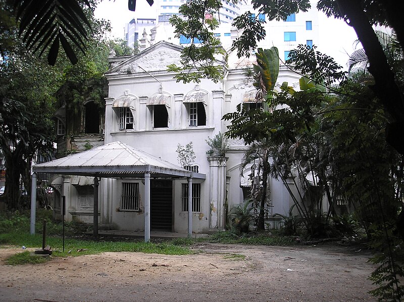 File:Loke Mansion (front), Kuala Lumpur.jpg