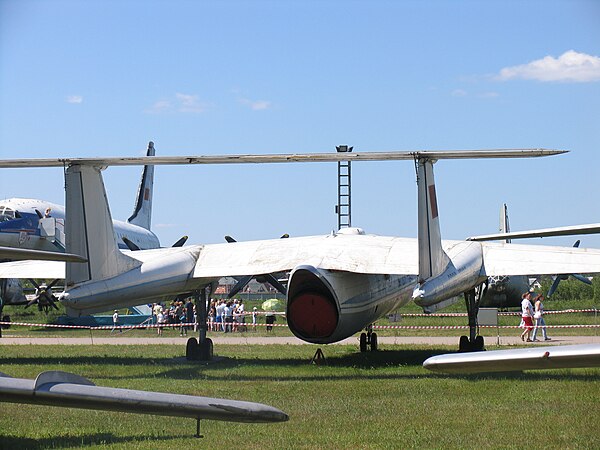 Самолет м. Высотный самолёт м-17 стратосфера. Мясищев м-17 стратосфера. Геофизика самолет м-17. Высотный самолет Мясищева м17.