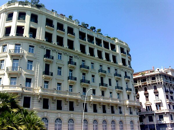 Hotel Excelsior, Naples