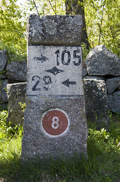 File:Milestone in Pietarsaari.jpg