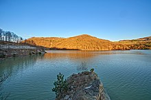 Il lago e il monte Bissolo