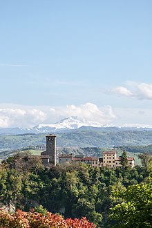 Monte Cimone von Castellarano aus gesehen