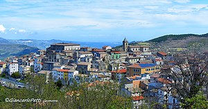 Montefalcone Nel Sannio (a view from above).jpg
