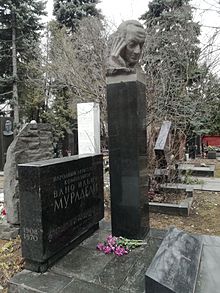 Das Grab von Wano Iljitsch Muradeli auf dem  Nowodewitschi-Friedhof in Moskau