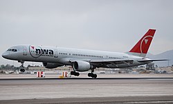 NORTHWEST AIRLINES 757-200 (2516944092) .jpg