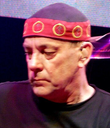 File:NeilPeart (cropped).JPG