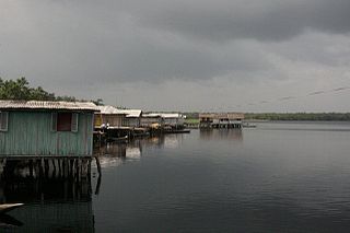 <span class="mw-page-title-main">Nzulezo</span> Village in Western region, Ghana