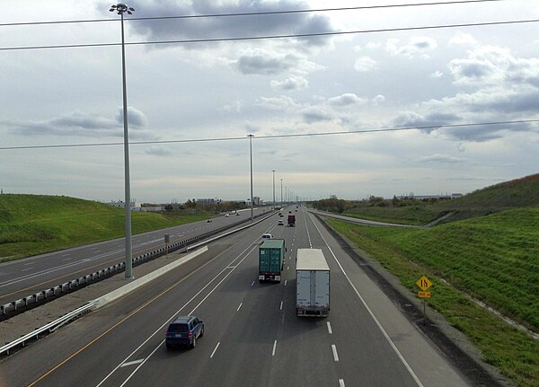 Highway 427 looking south from Langstaff Road