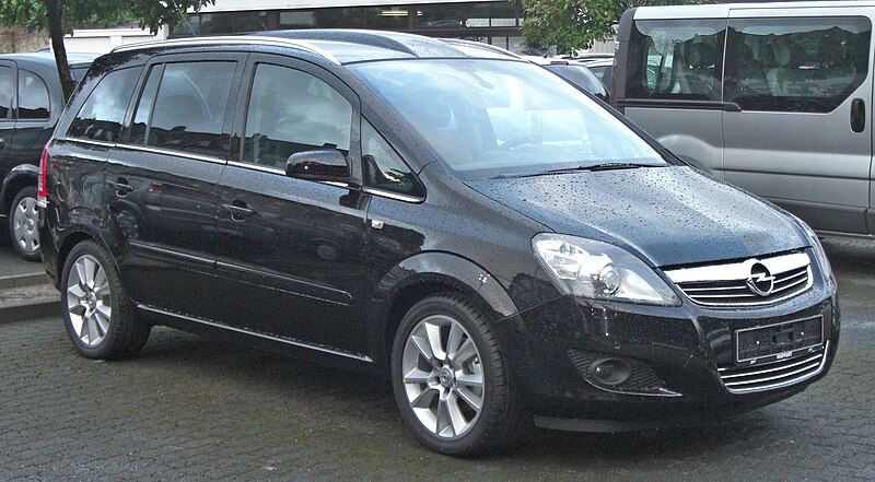 File:Opel Zafira B Facelift front-1.jpg