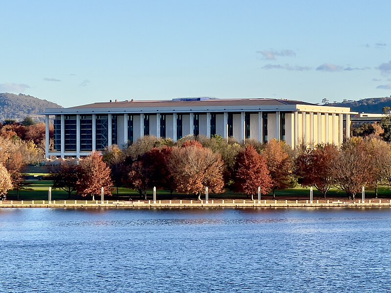 File:Parliament House, National Library of Australia, Canberra, 2023 (2).jpg