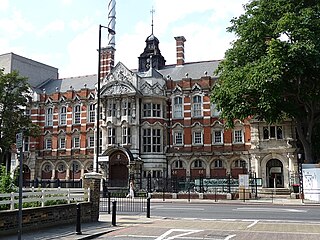 <span class="mw-page-title-main">South London Gallery</span> Art gallery in London