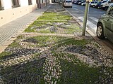 Català: Plaça dels Carros. Pl. dels Carros (Tarragona). This is a photo of a building indexed in the Catalan heritage register as Bé Cultural d'Interès Local (BCIL) under the reference IPA-12385. Object location 41° 06′ 37″ N, 1° 14′ 59.98″ E  View all coordinates using: OpenStreetMap