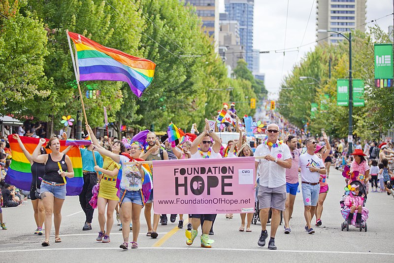 File:Pride Parade 2016 (28581089802).jpg