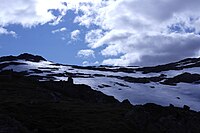 På vei ned fra Veslebotn langt nord i Reineskarvet