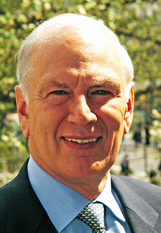 <span class="mw-page-title-main">Richard Alston (politician)</span> Australian politician (born 1941)