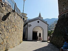 Riomaggiore, Oratoriul Sfinților Rocco și Sebastiano la castel 01.JPG