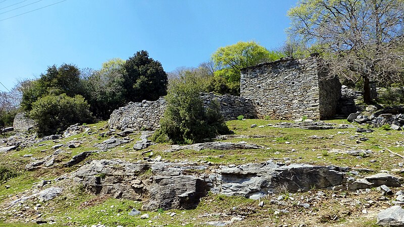 File:Ruins of residential towers in Pyrgi, Prosotsani, Drama.jpg