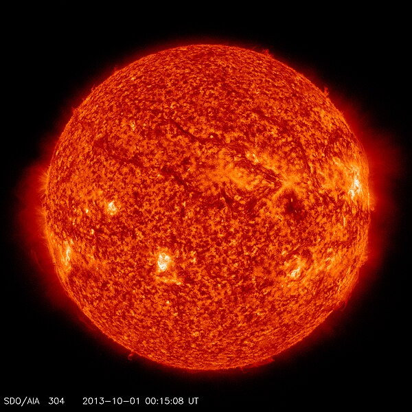 File:SDO 20131001 001508 4096 0304 (AIA).jpg