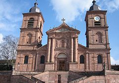 Cathédrale Saint-Dié-des-Vosges.jpg