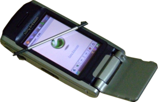 <span class="mw-page-title-main">Sony Ericsson P900</span> Smartphone model