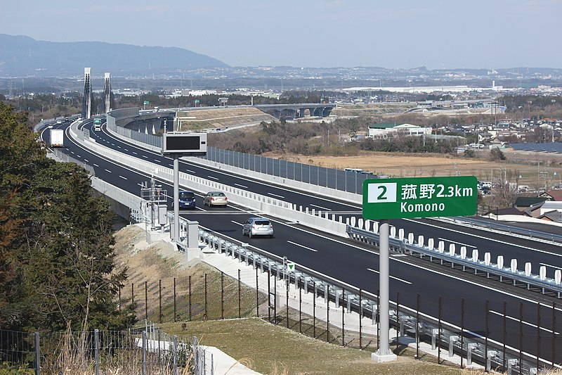 File:Shin-Meishin Expwy20190323A.jpg