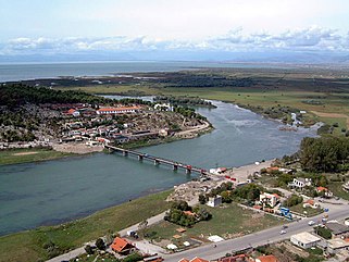 Скадар: град во северозападна Албанија