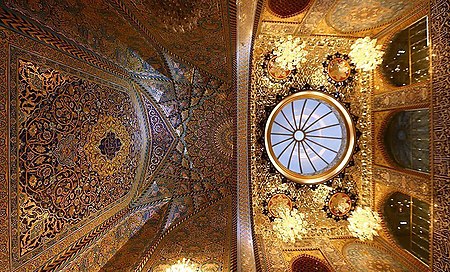 Shrine in Karbala.jpg