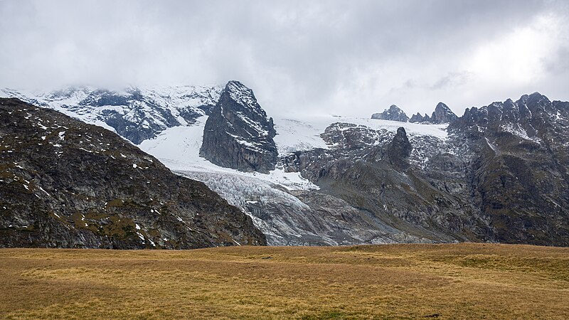 File:Sofia Massif and Sofia Glacier, Karachay-Cherkessia, Caucasus Mountains.jpg