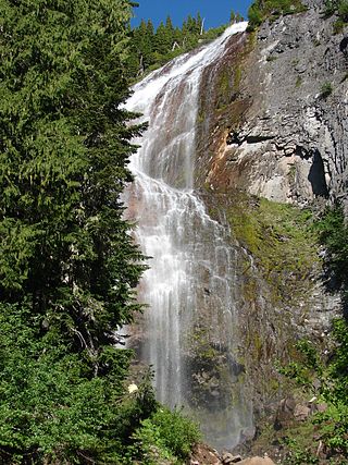 <span class="mw-page-title-main">Spray Falls</span> Waterfall in Washington (state), United States