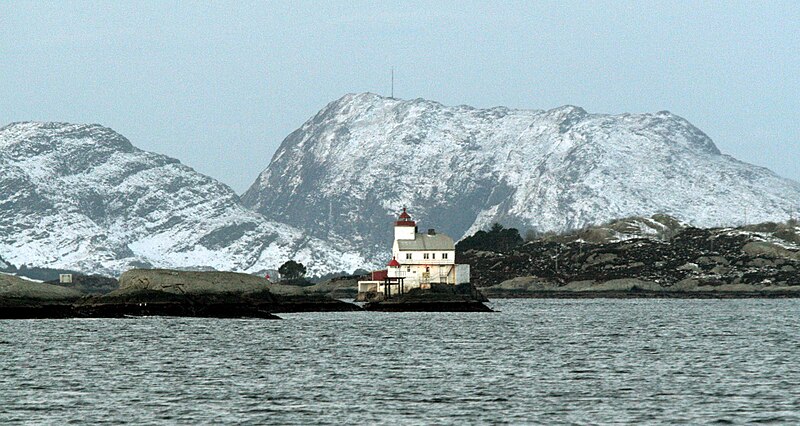 File:Stabben lighthouse.jpg