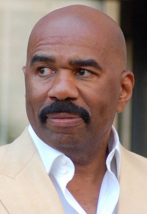 SteveHarveyHWOFMay2013 (cropped).jpg