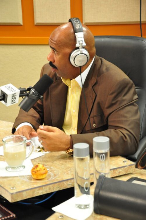 Harvey hosting his syndicated radio show in April 2010