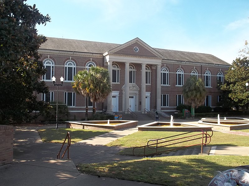 File:Tallahassee FL FAMU Coleman Library02.jpg