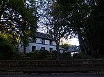 The Old House, Castlehead, Paisley.JPG