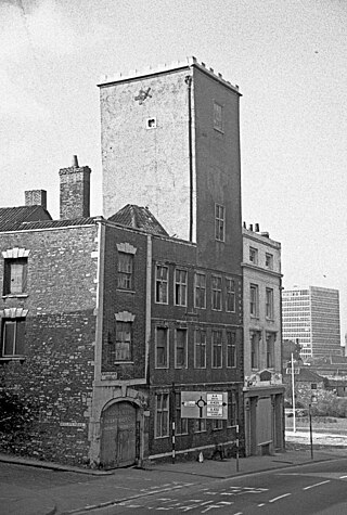 <span class="mw-page-title-main">Redcliffe Shot Tower</span> Shot tower in Bristol, England