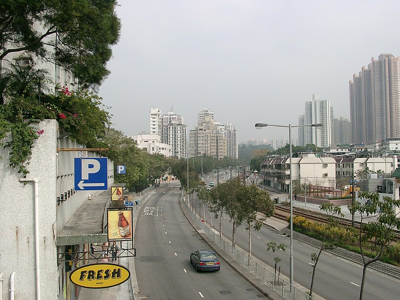 File:Transport HK Castle Peak Road San Hui.jpg