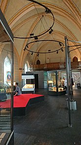 Fil:Tycho Brahe-museet, interiör mot väst.jpg