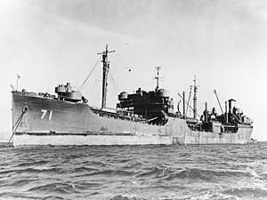 1945 жылдың қарашасында Сан-Францискодағы USS Neshanic (AO-71)